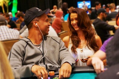 Actress Shannon Elizabeth stops to chat with poker pro Phil Ivey on Day 1C of the Seminole Hard Rock Poker Open $10 Million Guaranteed Main Event.