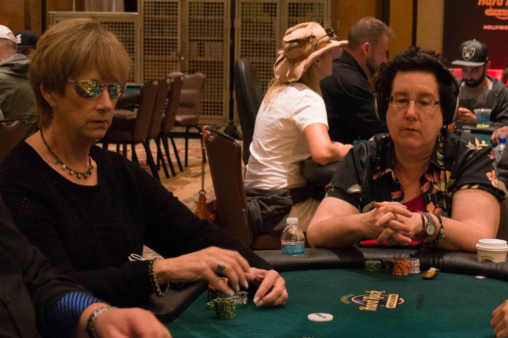 Abbey Daniels (left) and Rachel Kranz (right)