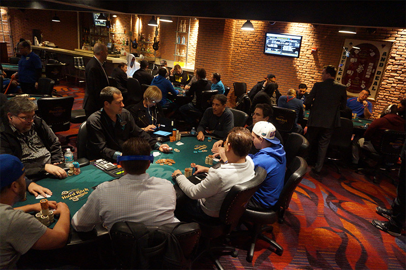 The finale three tables in Event 4 of the $1M Escalator Series