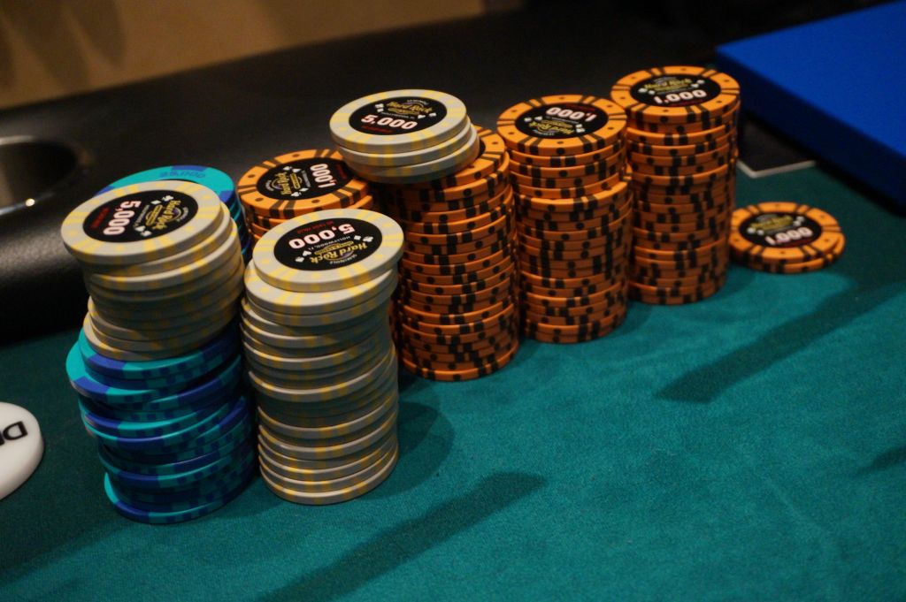 The 1,127,000 chips of Jonathan Jaffe