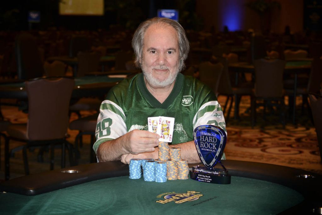 Alan Phillips Takes Down $360 No Limit Hold'em Title 