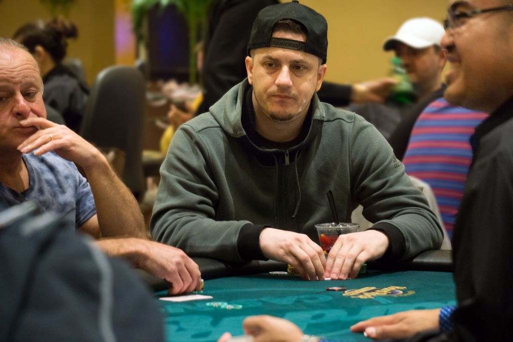 Multi flight poker