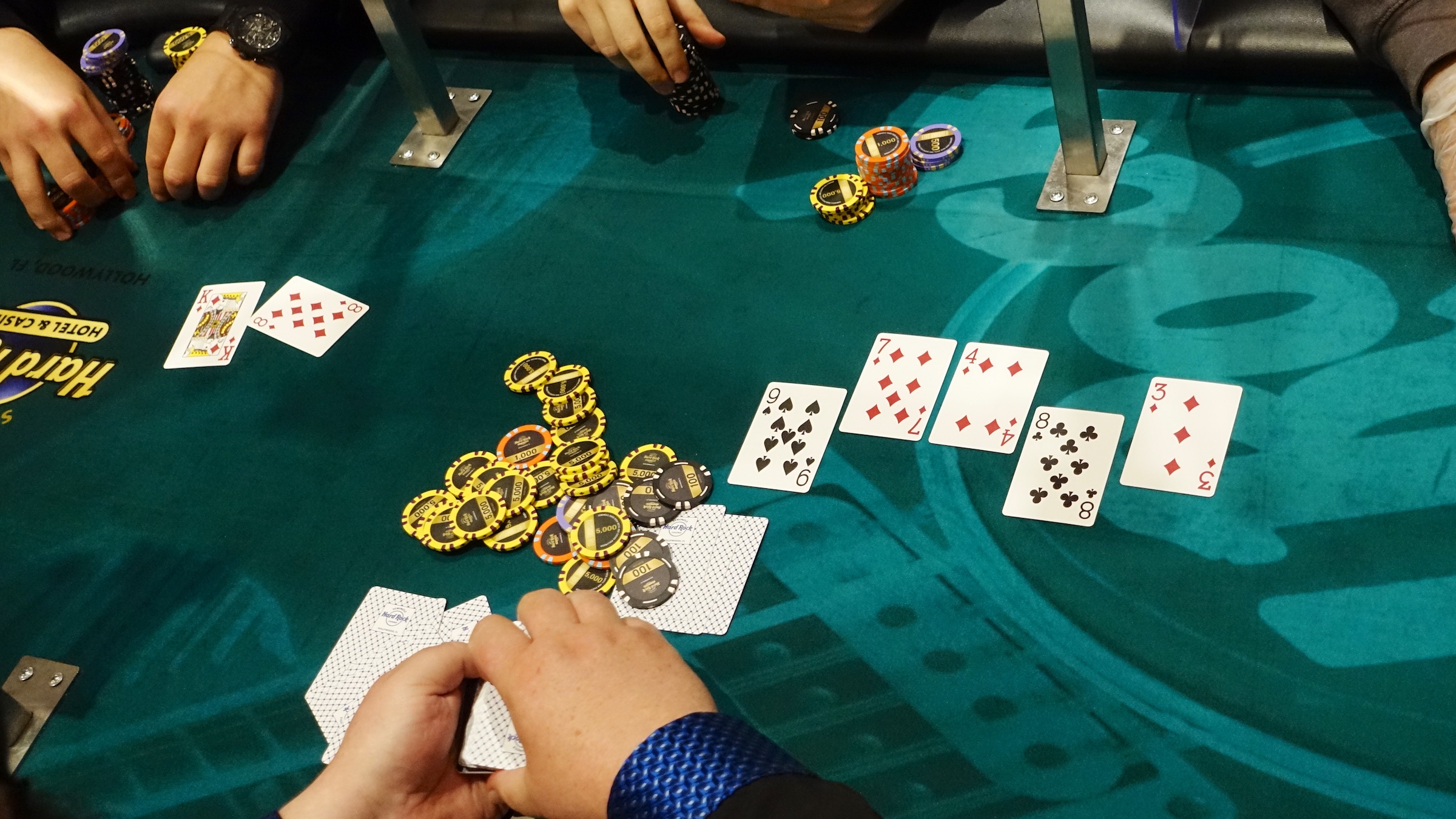 Farid Jattin Knocks Out a Player
