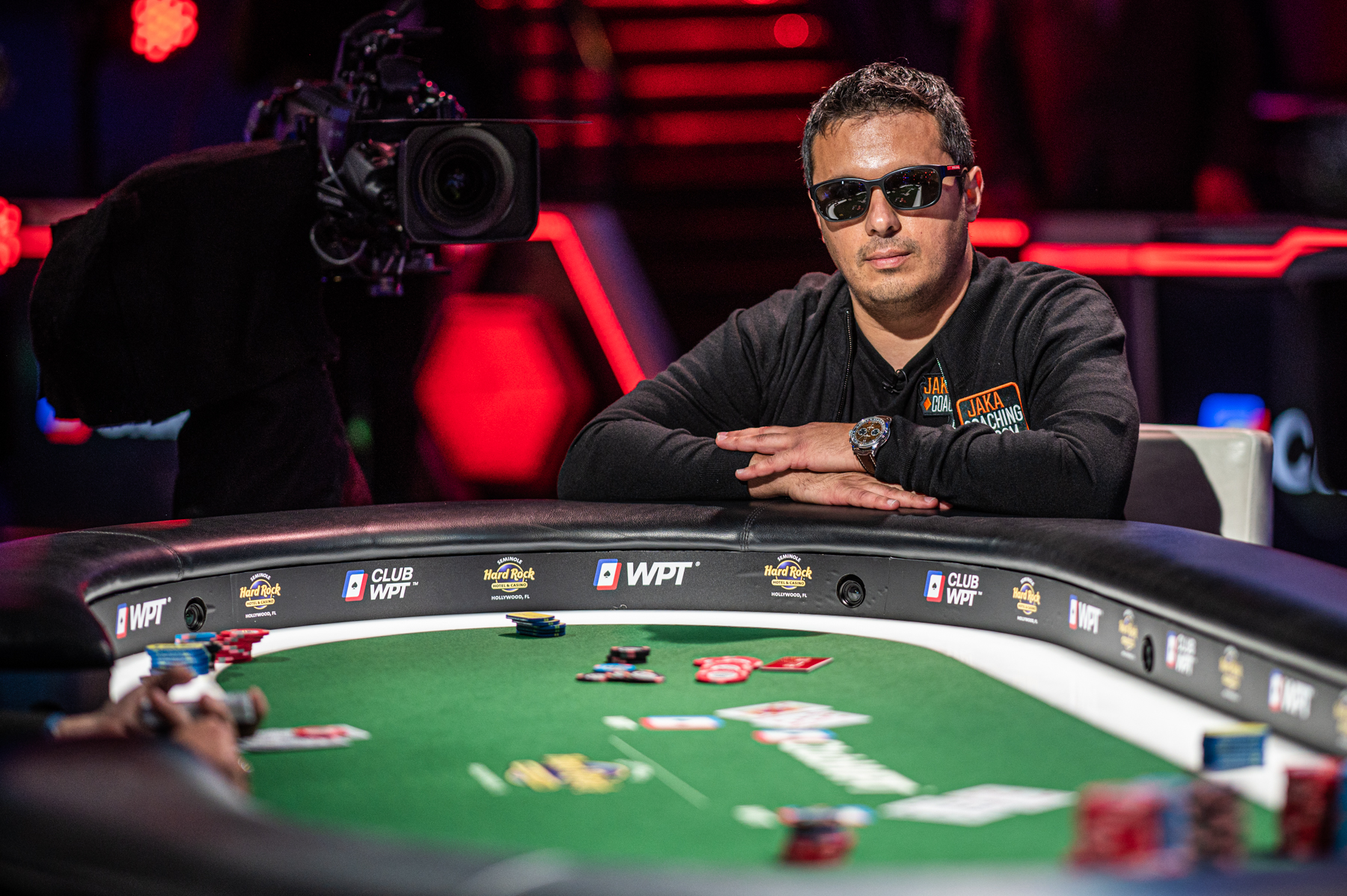 Alan Leon Wins Event 10 of the 2023 Seminole Hard Rock Poker Showdown in  Seven-Way Deal